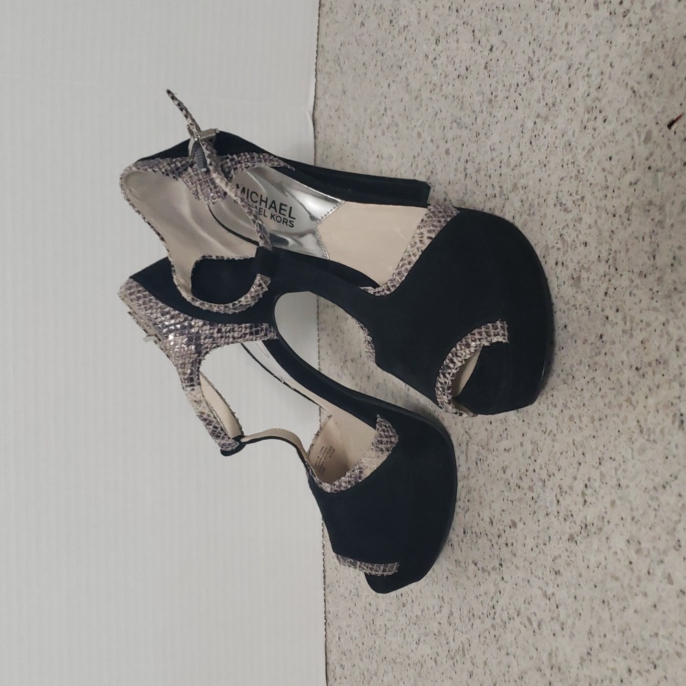 Michael by Michael Kors‎ Sophia T-Strap Pump SZ 6.5 - NWOT - Picture 6 of 8
